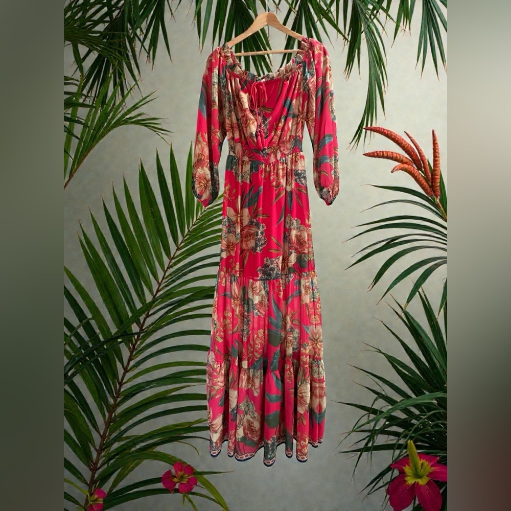Jealous Tomato Vibrant Floral Maxi Dress.
Size: Small. Hot Pink Floral